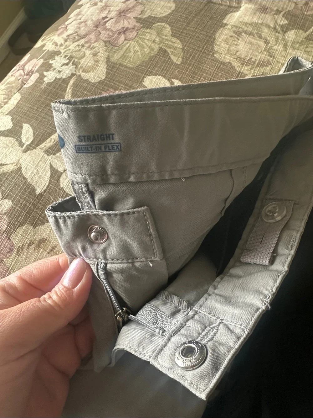 Old Navy Kids Built in Flex Trouser Pants - Black, Light Gray(2), Tan lot of 4